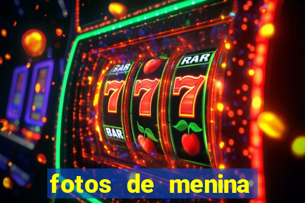fotos de menina cacheada fake